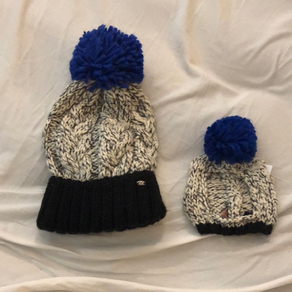 American Eagle Pet Lover matching hat set